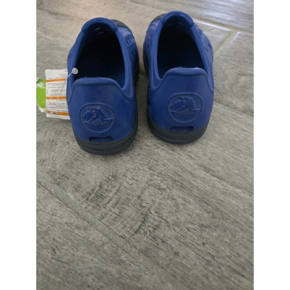 Crocs‎ Bump It Shoe K Cerulean Blue/Navy C10 Kids Slip On Comfort Casual Water
